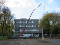 838272 Gezicht op de voorgevel van het voormalige pand van Uitgeverij Het Spectrum (Montalbaendreef 2) te Utrecht.N.B. ...